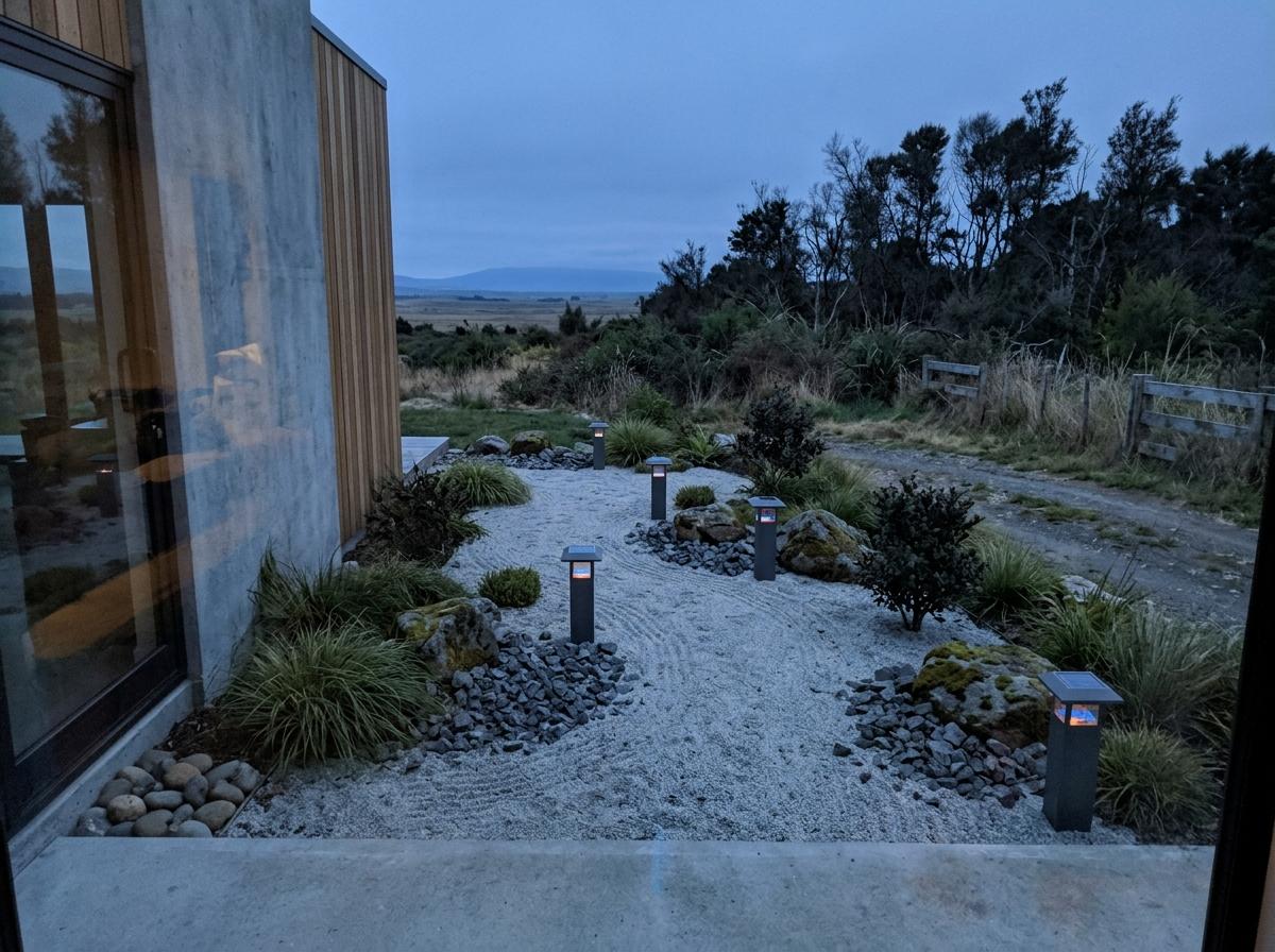 Modern Landscaping With Japandi Gravel Garden Accents
